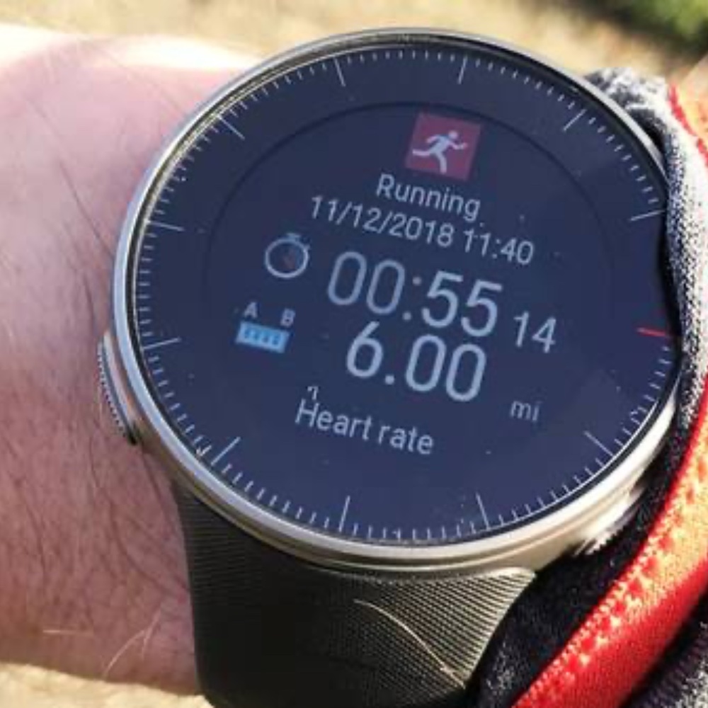 COPY - New Polar Vantage V (Multisport GPS Watch in Black)